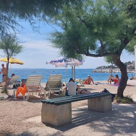 Comfort Sea View Apartment Dugi Rat Bagian luar foto