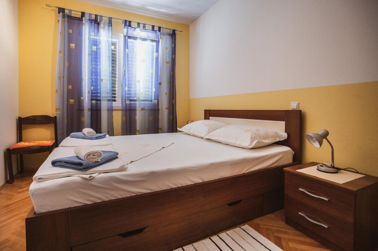 Comfort Sea View Apartment Dugi Rat Bagian luar foto